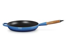 Le Creuset gietijzeren Signature koekenpan met houten handvat - 28 cm / 2.6 liter - bamboo [CLONE]