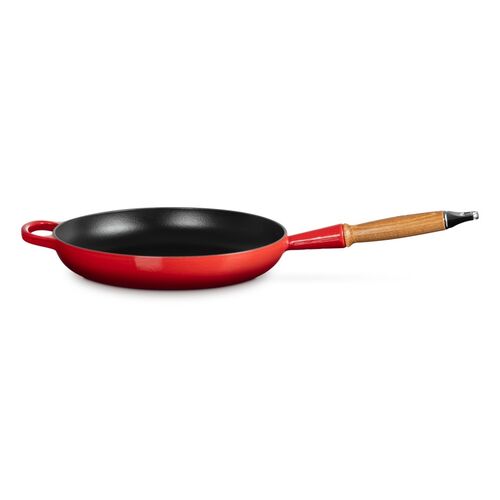 Le Creuset gietijzeren signature koekenpan met houten handvat - 28 cm / 2.6 liter - kersenrood