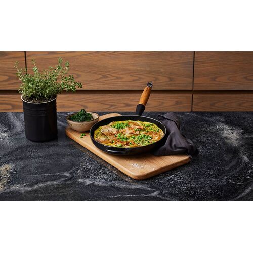 Le Creuset gietijzeren koekenpan met houten handvat - 28 cm / 2.6 liter - mat zwart [CLONE]